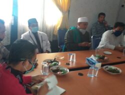 Silaturahmi Ulama Dan Umaroh Ditengah Pandemi Covid-19 Kapolsek Taktakan Berikan Himbauan