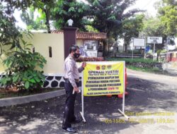 Operasi Gabungan TNI – POLRI dan SatpolPP Menggelar Operasi Yustisi di Polsek Sukatani