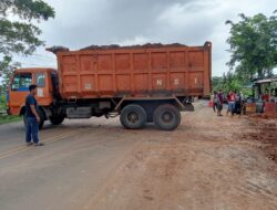 Aktivitas Pengurugan Di Desa Parigi, Kecamatan Cikande Mengganggu Pengguna Jalan