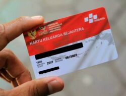 Ketua Kelompok Diduga Tahan Kartu ATM PKH BPNT Desa Sukamanah