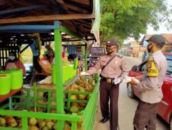 Polsek Kasemen Gencar Laksanakan Patroli Dan Bagikan Masker