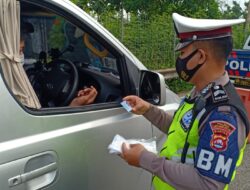 Satlantas Polres Serang Kota Laksanakan KRYD Dan Bagikan Masker