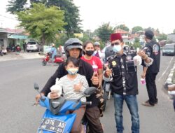 Barisan Patriot Sejati Indonesia (Banaspati) DPC Kabupaten Purwakarta Bagi-Bagi Takjil & Santunan Kepada Pemulung