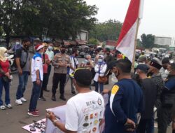 Ikut Bela Sungkawa Puluhan Wartawan dan Aktivis Serang Gelar Aksi Solidaritas