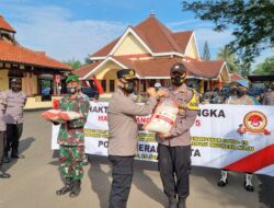 HUT Bhayangkara Ke-75, Polres Serang Kota Serahkan Bantuan 15 Ton Beras