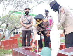 Hari Bhayangkara Ke-75, Polres Serang Kota Ziarah TMP