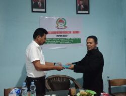Ketum Akrindo, Kibarkan Bendera Asosiasi Kabar Online Indonesia (Akrindo) Dibanten