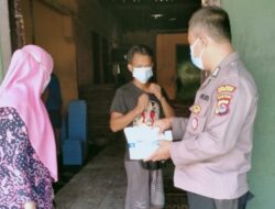 Polsek Serang Polres Serang Kota Bagikan Masker Di masa PPKM Level 3