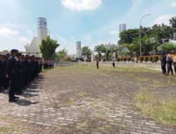 Polres Serkot Polda Banten Gelar Apel Pengamanan Dan Pengawasan Prokes Aksi Unras Buruh