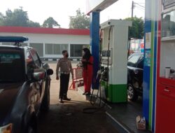 Anggota Polsek Cipocok Jaya Polresta Serkot Lakukan Patroli ke SPBU