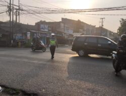 Gatur Lalulintas Di Simpang Calung Kota Baru Polsek Serang Upaya Harkamtibcarlantas