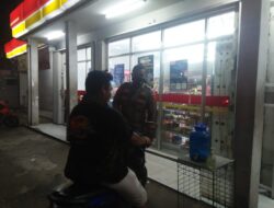 Himbauan kepada Pengunjung Alfamart untuk Menggunakan Masker