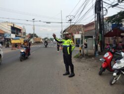 Protap Gatur Pagi, Unit Lantas Polsek Kramatwatu Polresta Serkot Pengaturan Pagi di TL kramatwatu