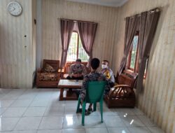 Bhabinkamtibmas Polsek Kramatwatu Polresta Serkot Sambang Sekdes Desa Terate