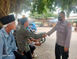 Bhabinkamtibmas Polsek Waringinkurung Polresta Serkot Dengan Giat Sambang Himbau Warga Jaga Kamtibmas