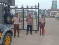 Sampaikan Kamtibmas Kepada Security Kampus Universitas Sultan Ageng Tirtayasa, Polsek Pabuaran Polresta Serkot Patroli Dialogis