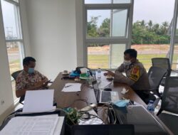 Bhabinkamtibmas Polsek Taktakan Polresta Serkot Sambang Ke Perusahaan Developer, Ciptakan Suasana Kondusif