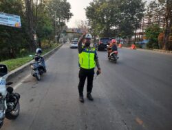 Satlantas Polresta Serkot Lakukan Giat Gatur Di Exit Tol Serang Timur, Antisipasi Kemacetan Pagi Hari