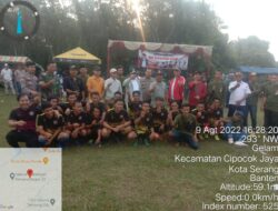 Anggota Polsek Cipocok Jaya Polresta Serkot Pengamanan Turnamen Sepakbola