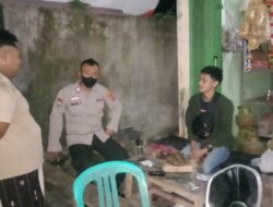 Antisipasi Kejahatan Malam, Anggota Polsek Baros Polresta Serkot Sampaikan Himbauan Kepada Pemilik Warung Kopi