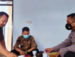Anggota Bhabin Polsek Taktakan Polresta Serang Bersilaturahmi Ke Lingkungan Cikentang