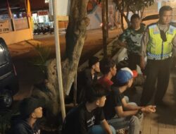 Polsek Serang Polresta Serkot Pimpin Patroli di Taman Lopang Indah Upaya Cegah Aksi Tawuran Antar Remaja