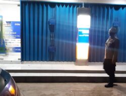 Cegah Pembobolan Mesin ATM, Kanit Samapta  Ciomas Polresta Serkot Patroli Malam