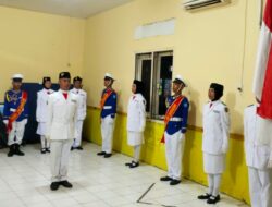 Pengukuhan Paskibraka Tingkat Kecamatan Baros Dihadiri Kapolsek Baros Polresta Serkot Beserta Anggota