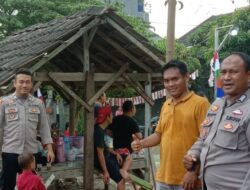 Personel Polsek Cipocok Jaya Polresta Patroli Hadir Pada Hari Perayaan HUT RI 77 Di Puri Serang Hijau
