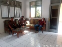 Bhabinkamtibmas Kelurahan Cipocok Jaya Laksanakan Patroli Dengan Yuk Ngopi Serta Cegah Gangguan Kamtibmas