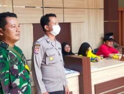 Bhabin Kasemen Polresta Serkot Dengan Babinsa Kontrol Wilayah Binaan