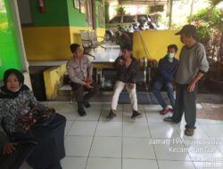 Personil Polsek Curug Polresta Serang Kota Cek TKP Kecelakaan Lalulintas