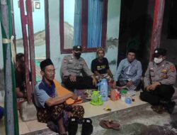 Imbauan Pada Masyarakat Diberikan Melalui Patroli Malam oleh Anggota Polsek Baros Polresta Serkot