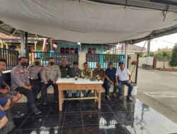 Bhabinkamtibmas Polsek Taktakan Polresta Serkot Silaturahmi dengan Tokoh Masyarakat dalam Rangka Program Yuk Ngopi Wae