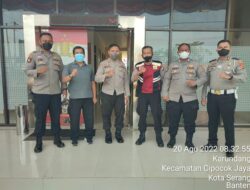 Personil Piket Jaga Polsek Cipocok Jaya Polresta Serkot Tingkatkan Siaga Keamanan Markas Komando
