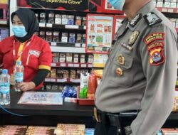 Patroli Rutin indomart,Alfamart, Personil Polsek Taktakan Polresta Serkot Sampaikan Pesan Kamtibmas