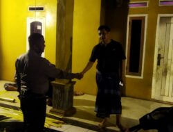 Semakin Dekat dengan Warga, Anggota Polsek Walantaka Polresta Serkot Jalin Silaturahmi Laksanakan DDS