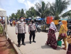 Anggota Polsek Kasemen Polresta Serkot Silaturahmi Pada Sekuriti Karangantu