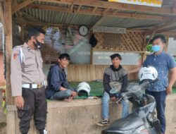 Patroli Siang, Polsek Ciomas Polresta Serkot Ajak Warga Patuh Protokol Kesehatan