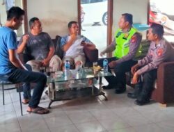Bhabinkamtibmas Polsek Taktakan Polresta Serkot Duduk Bersama Warga Bahas Situasi Kamtibmas