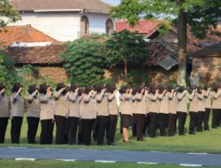 Jajaran Polwan Polda Banten Dan Polresta Serkot Laksanakan Ziarah Ke Taman Makam Pahlawan