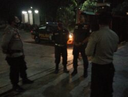 Personil Polsek Kramatwatu Polresta Serkot Kunjungi Pos Sekuriti Perumahan
