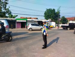 Antisipasi Kepadatan Lalulintas Polsek Cipocok Jaya Gatur Sore Hari Di Jln Bhayangkara Cipocok Jaya Kota Serang.