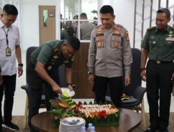 Rayakan HUT Bhayangkara, Polresta Bandara Soetta Terima Cenderamata dari 3 Lambaga TNI