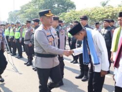 32 Personel Diganjar Penghargaan Kapolresta Bandara Soetta karena Bantu Masyarakat