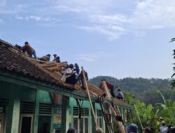 KITA TANAMKAN KEBAIKAN YANG DIRINDUKAN BANYAK ORANG, KARENA SEBAIK-BAIK MANUSIA ADALAH YANG BERMANFAAT BAGI ORANG LAIN