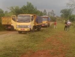 Sungguh Diluar Nalar Ada 5 Mobil Dam Truk Milik DLH Kabupaten Serang Di Duga Buang Sampah Ke Kabupaten Lebak