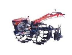 Traktor Kelompok Tani Sinar Saluyu Diduga Di Sewakan Oleh Oknum Inisial SDM Uang Sewaan Dipertanyakan
