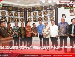 BUPATI NIAS DAN KETUA DPRD HADIRI ACARA RAMAH-TAMAH DENGAN PEJABAT BARU KEJARI GUNUNGSITOLI